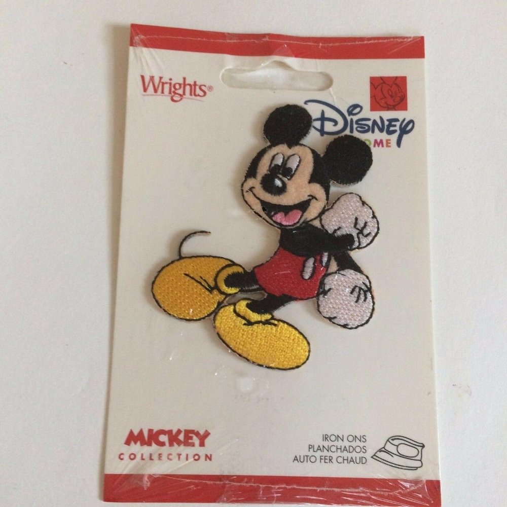 VINTAGE PATCH NEW IN PACKAGE MICKEY